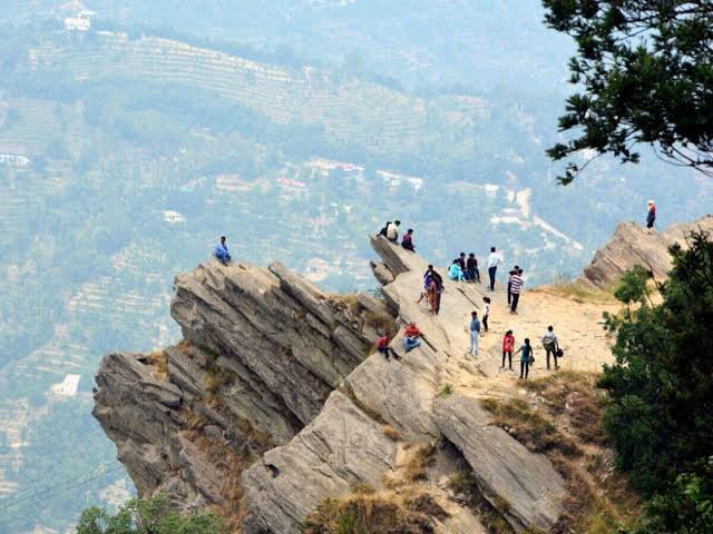 Chauli Ki Jali cliffs